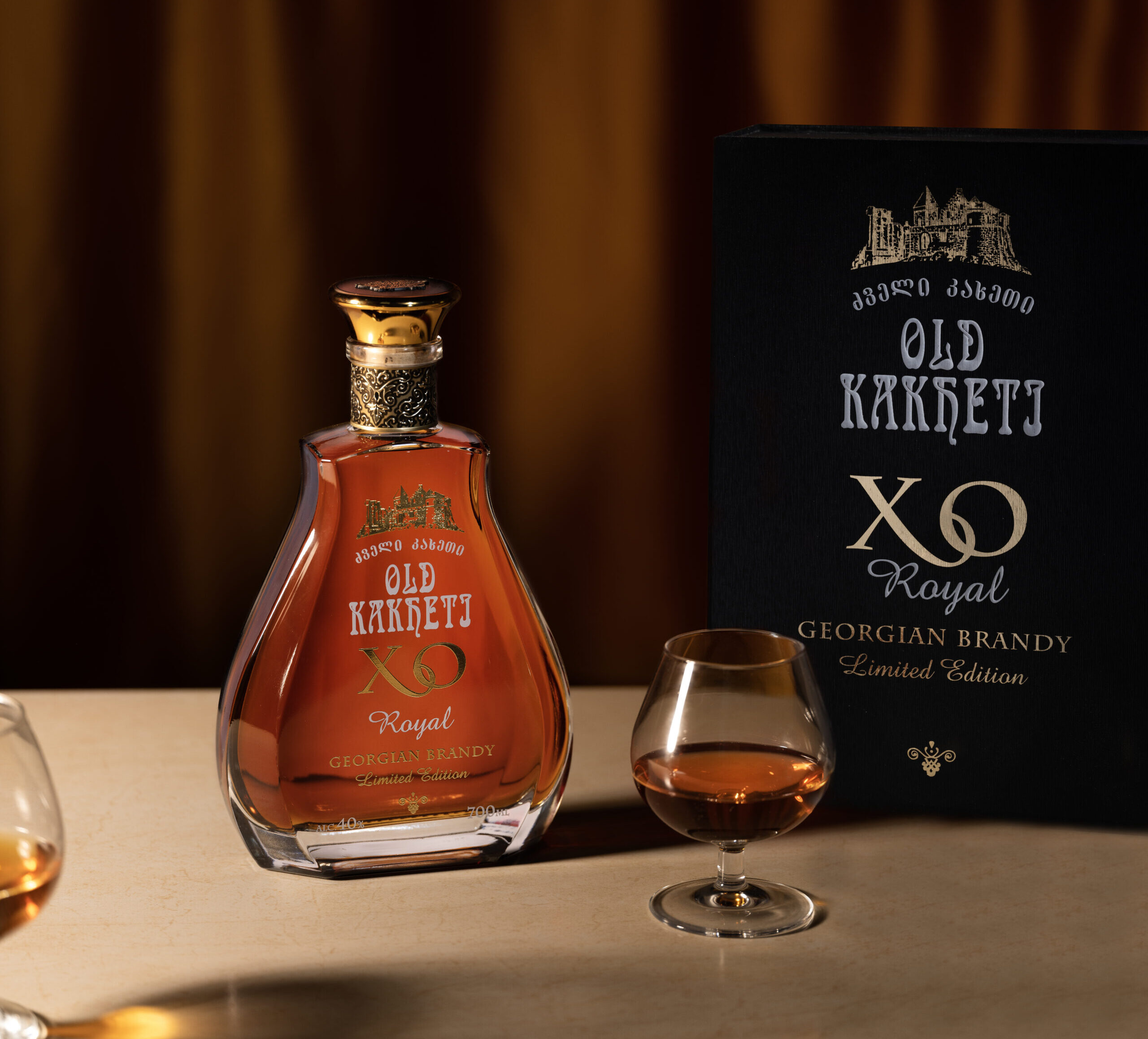 royal xo full size 1x1